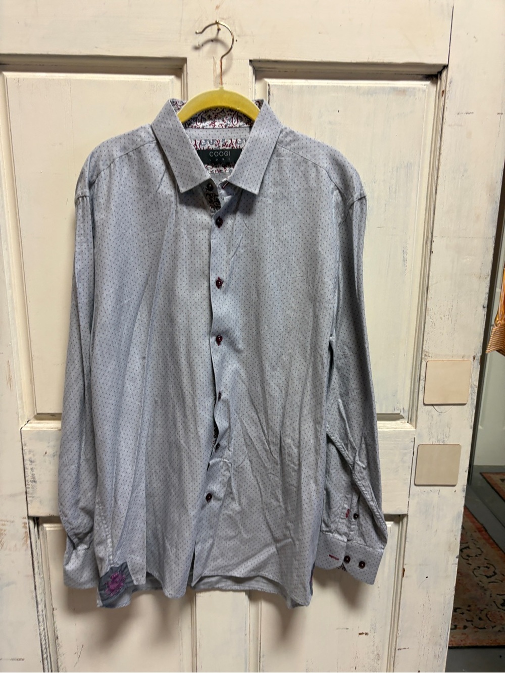 COOGI Men's Light Gray Subtle Pattern Dress Shirt